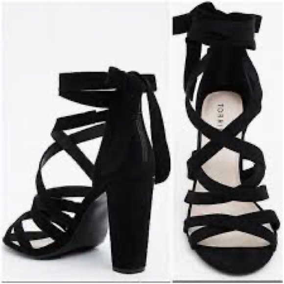 Torrid black thick strap heal with ankle wrap - Picture 4 of 7
